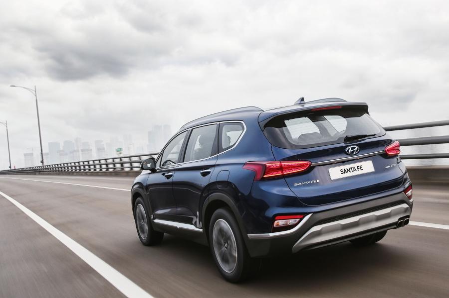  Hyundai Santa Fe 2018 года  (KR) (фото 47 из 56)